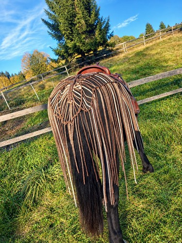 Fransenausreitdecke 155